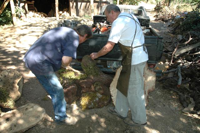 04its_a_burl16.jpg